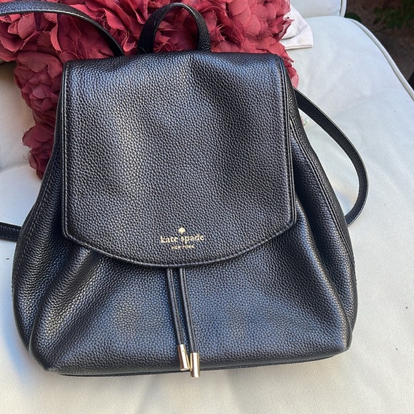 ♠️ Kate Spade Mini Backpack!✨ - Picture 14 of 15